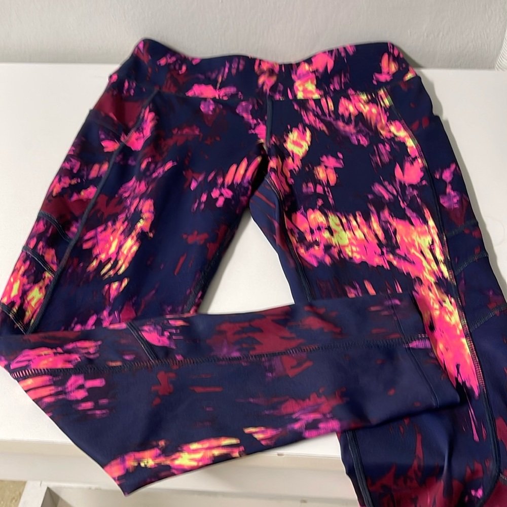 EUC New Balance Leggings w Pockets Lime, Pink Blue
